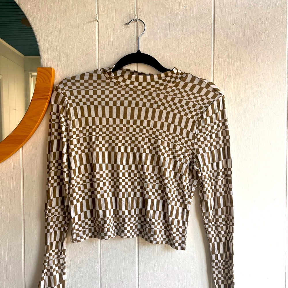Green turtleneck